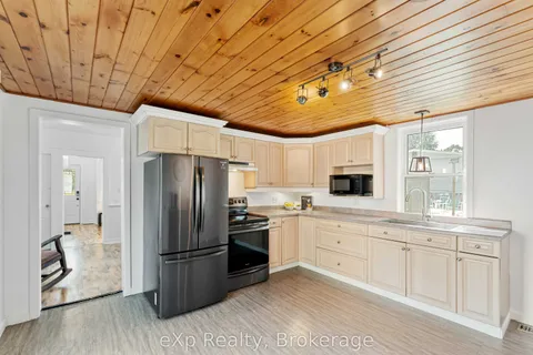 396 Mary Street, ON N0H 2T0