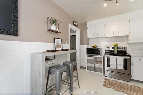 45 Junkin Street, ON L2R 1N5