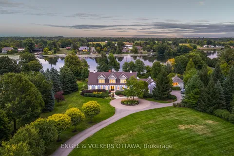 6029 Rideau Valley Drive, ON K4M 1B3