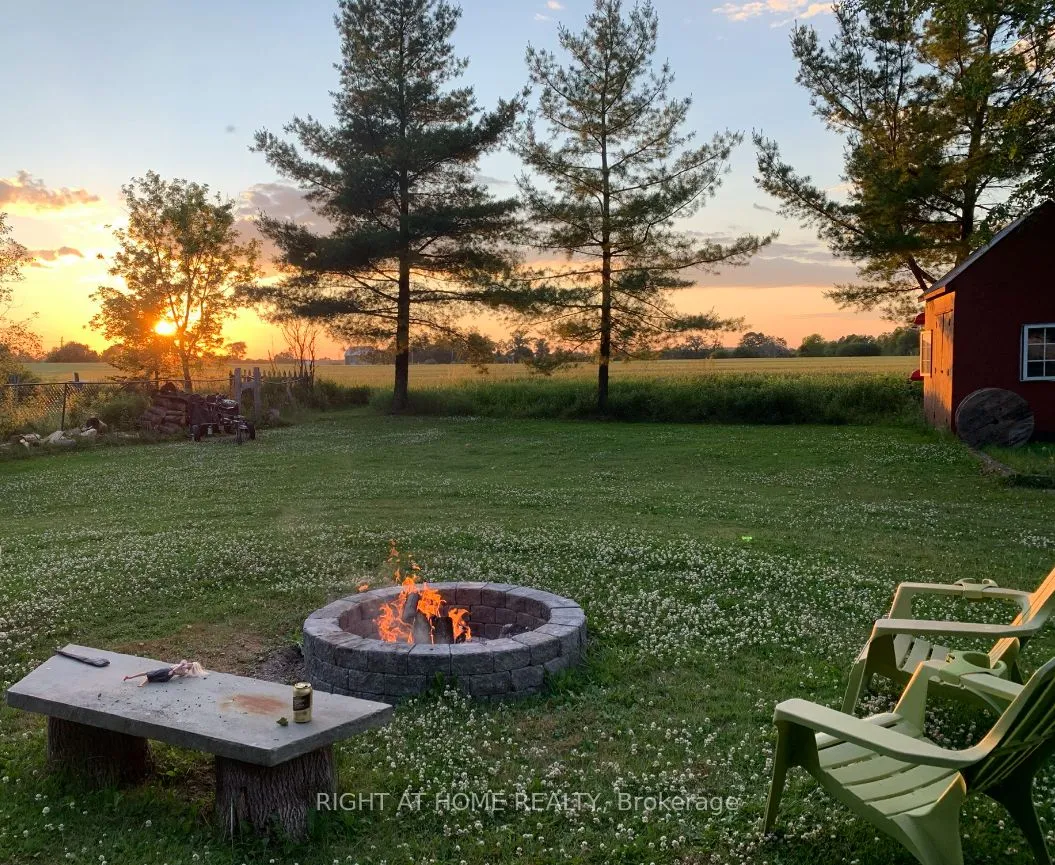 220 King Street, ON K0M 2T0