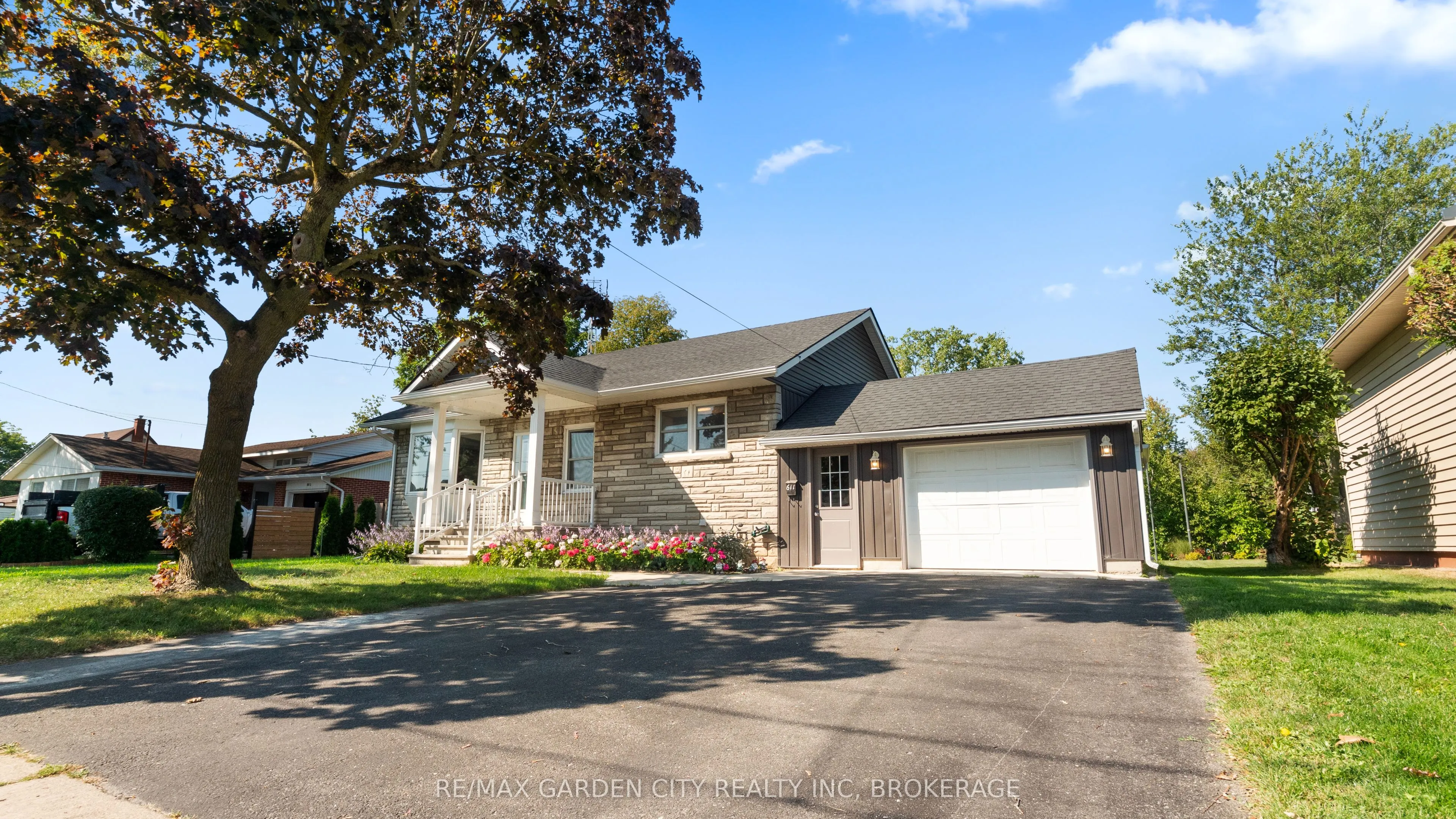 611 Clare Avenue, ON L3C 3B9