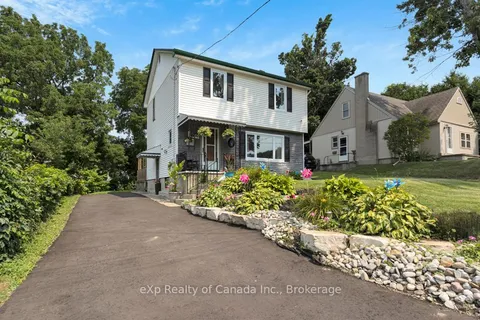 9 Oakwood Avenue, ON N3Y 1H4