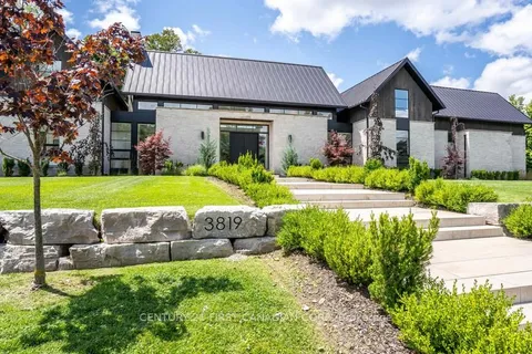 3819 Deer Trail, ON N6P 1E6