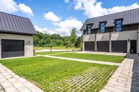 3819 Deer Trail, ON N6P 1E6