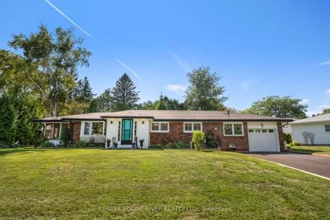 10 Cheer Drive, ON K0K 1H0