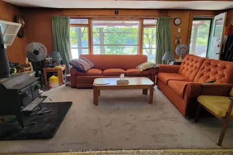 20 SR404 Severn River N/A, ON L0K 1E0