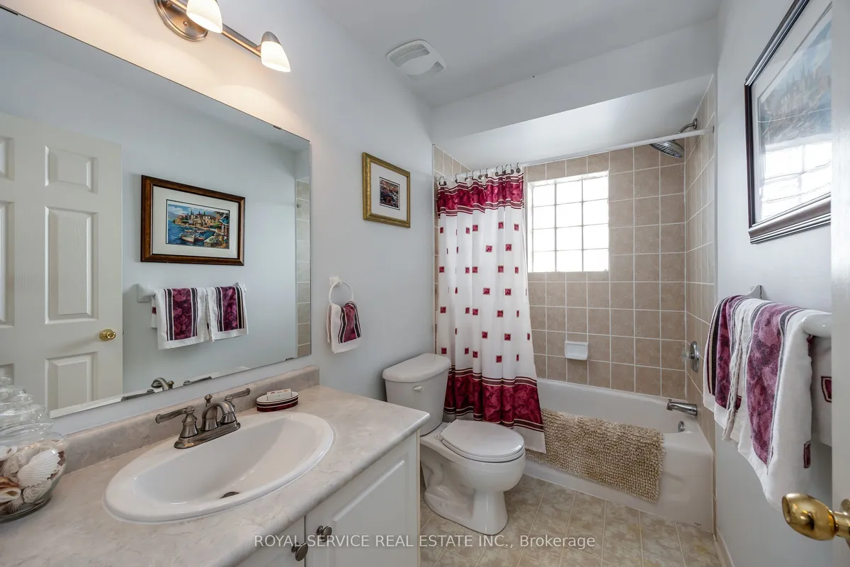 30 Brookside Street, ON L0A 1G0