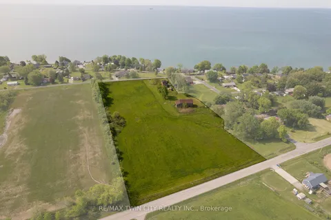 29 OLD LAKESHORE Road, ON N0A 1N3