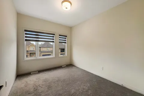 14 Brewis Street, ON N3L 3E3