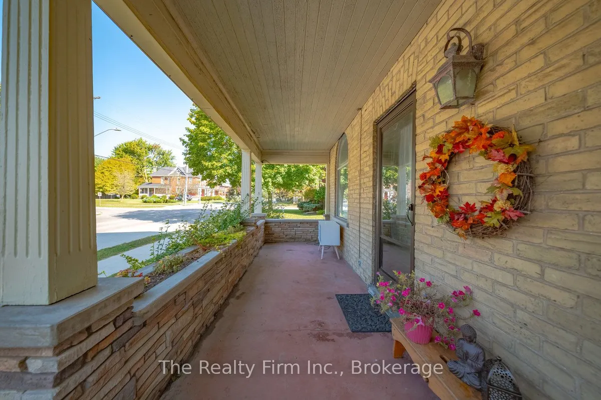 94 Woodstock Street, ON N0B 2R0