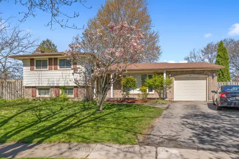 74 Macoomb Drive, ON L3C 5T9