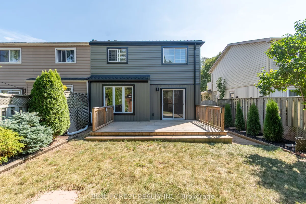 26 Acton Crescent, ON N6E 1W5