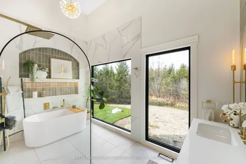 3901 White Road, ON L3K 5V5