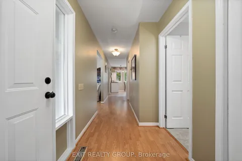 5 Cretney Drive, ON K0K 3L0