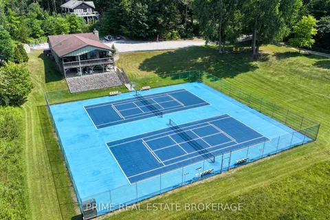 10219 Pinetree Drive, ON N0M 1T0