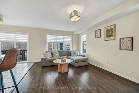 164 MacLachlan Avenue, ON N3W 0C9