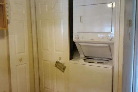 11 & 13 BAYVIEW Crescent, ON K7A 5B8