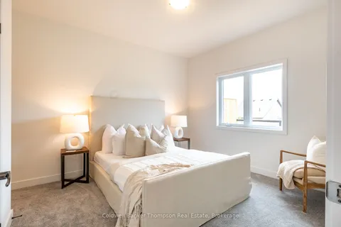 32 Charles Morley Boulevard, ON P1H 0G5