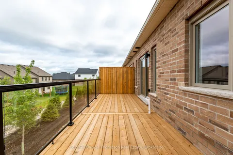 32 Charles Morley Boulevard, ON P1H 0G5