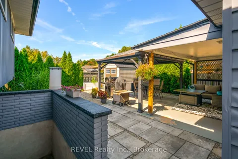 9 Fitzroy Lane, ON L2M 6N6