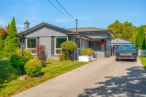 9 Fitzroy Lane, ON L2M 6N6