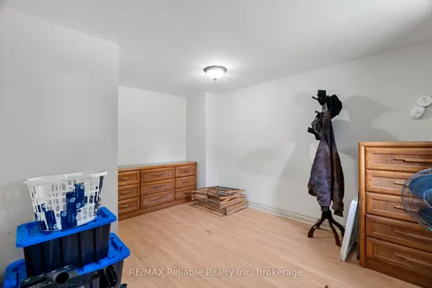 332 James Street, ON N0M 1L0