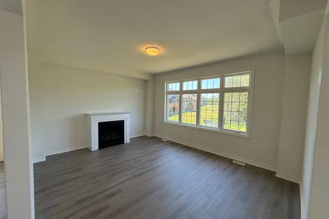 465 Hornbeck Street, ON K9A 3T8