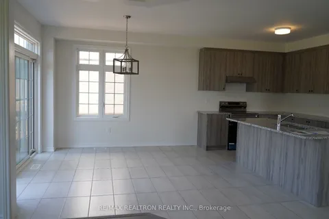 465 Hornbeck Street, ON K9A 3T8