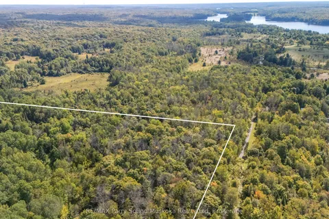 40 & 41 Sunset Cove Road, ON P2A 0B6