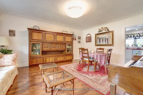 163 Bendamere Avenue, ON L9C 1N6