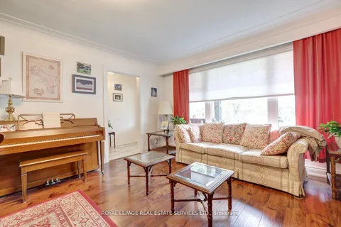 163 Bendamere Avenue, ON L9C 1N6