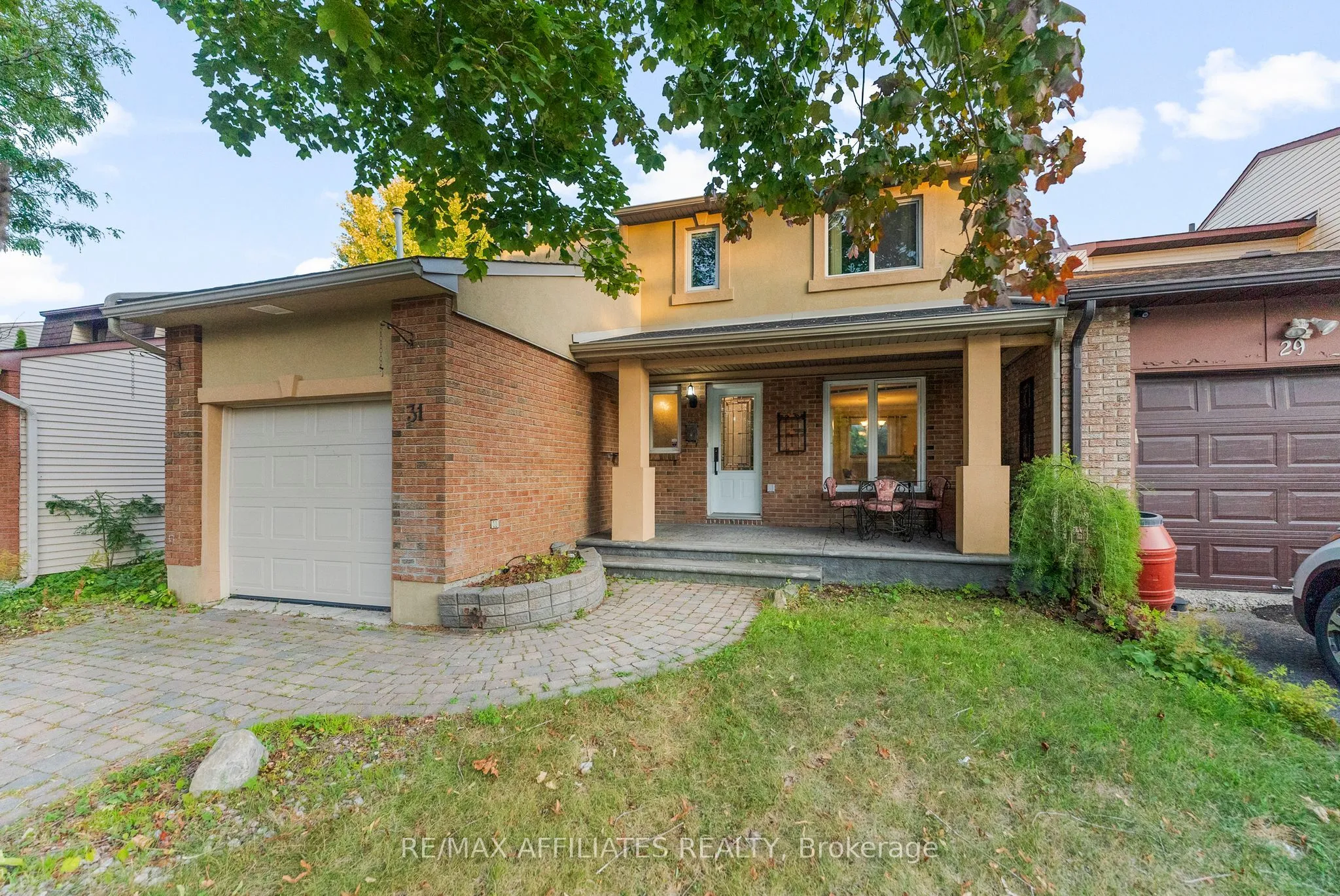 31 Exeter Drive, ON K2J 1Z9