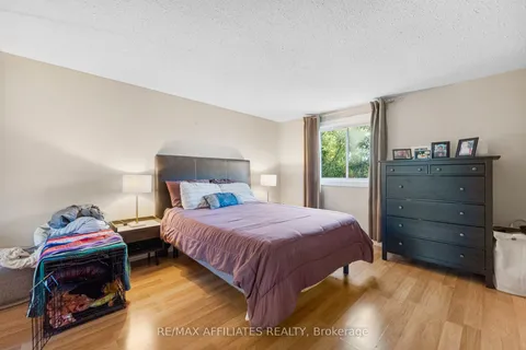 31 Exeter Drive, ON K2J 1Z9