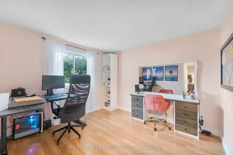 31 Exeter Drive, ON K2J 1Z9