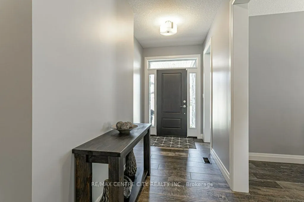 55 Fuller Drive, ON N5C 4H4