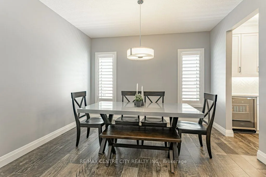 55 Fuller Drive, ON N5C 4H4