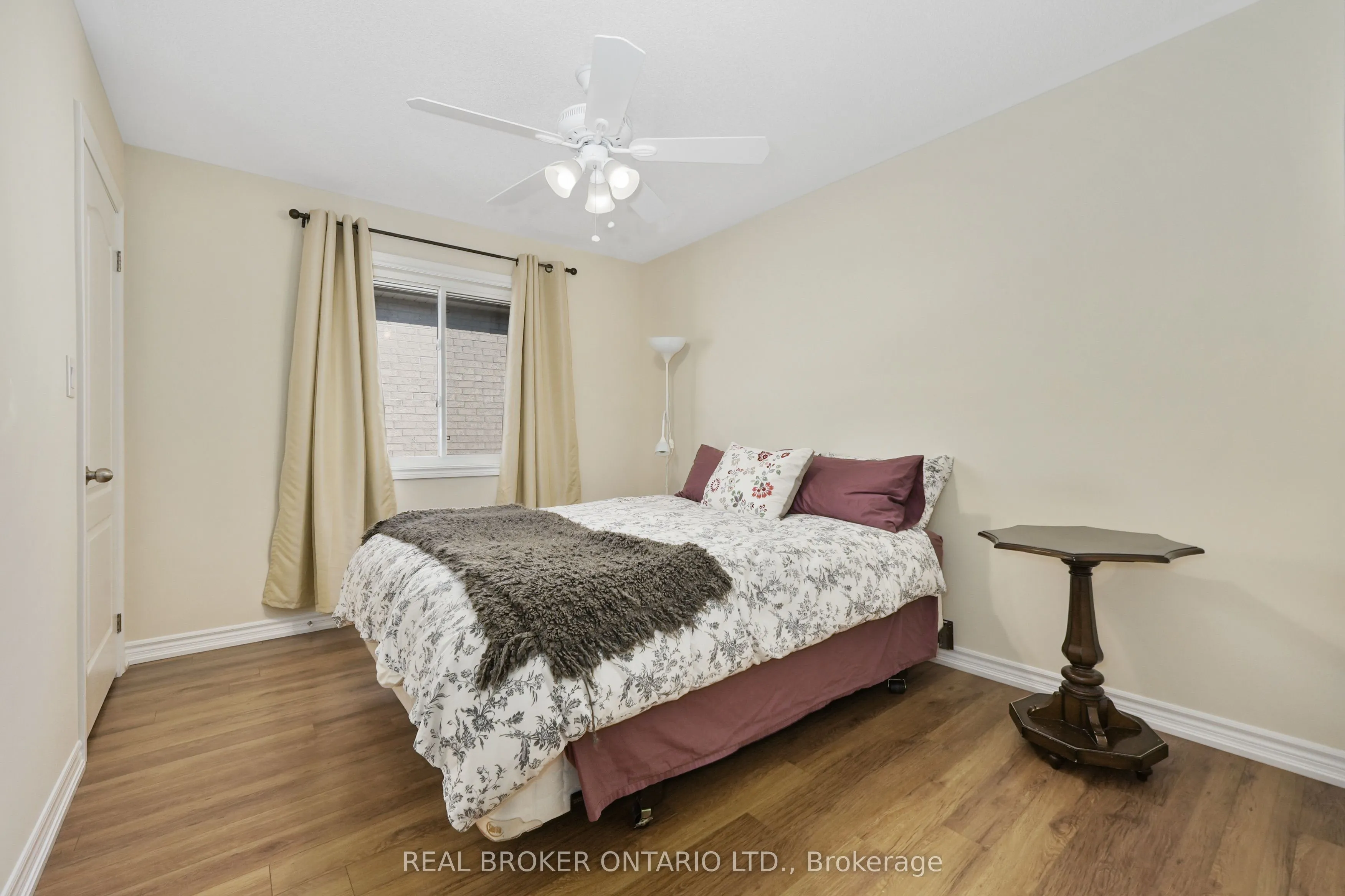 11 Old Trafford Drive, ON K0L 1Y0