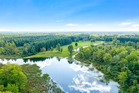 2499 BATHURST CONCESSION 2 Road, ON K7H 3C9