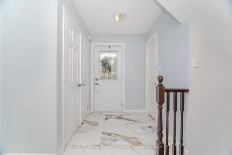 91 Young Crescent, ON L0S 1J7