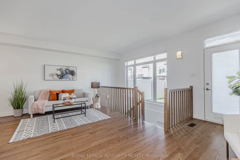 713 Teasel Way, ON K1T 0M1