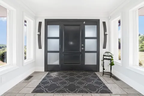 9170 27 Side Road, ON L0N 1N0