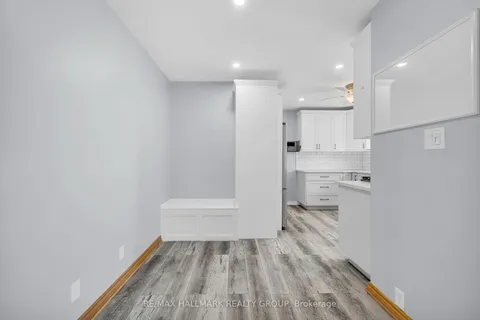 66 Broadview Avenue, ON K7A 3W6