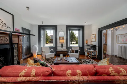 1863 Sydenham Road, ON K7L 4V4