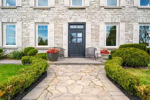 1863 Sydenham Road, ON K7L 4V4