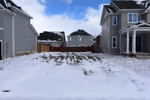 837 O'Reilly Crescent, ON L9V 2S7