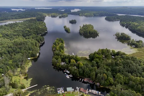 932 Burma Lane, ON K0E 1L0