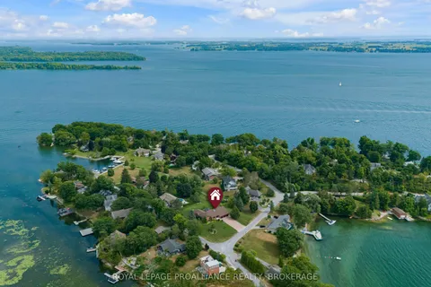 1673 St. Lawrence Avenue, ON K7L 4V1