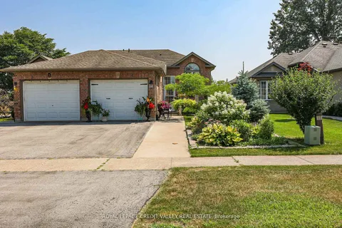 11 Jefferson Court, ON L3C 7G5