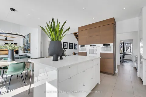 303 Gosling Gardens, ON N1L 0M1