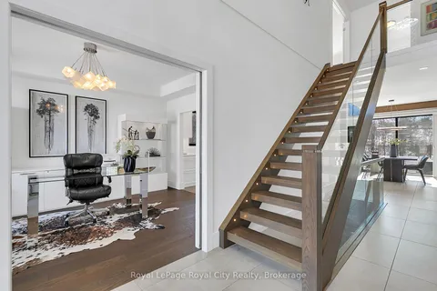 303 Gosling Gardens, ON N1L 0M1